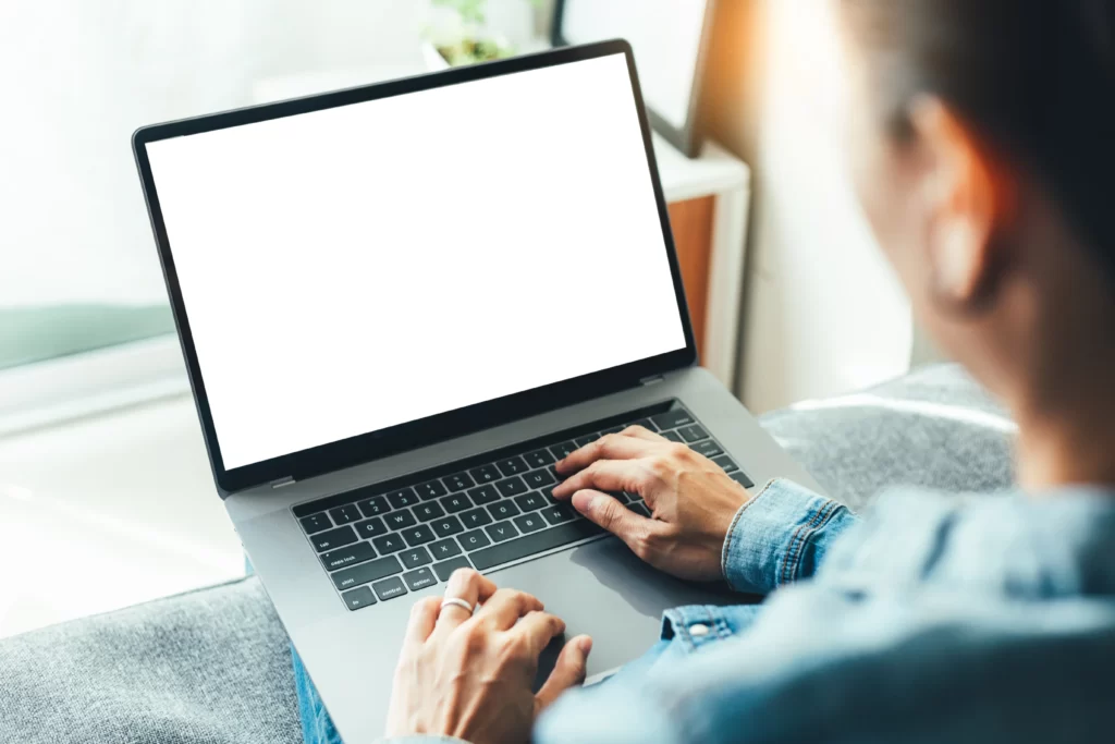 Pros of display ads campaigns Collinsville, IL